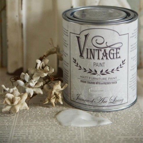 Vintage Paint. Cream Antique 