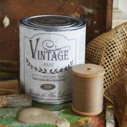 Vintage Paint. Vintage Brown